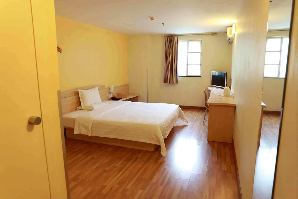 7Days Inn Nanchang Hongdu North Avenue Qingshan Lake Rum bild